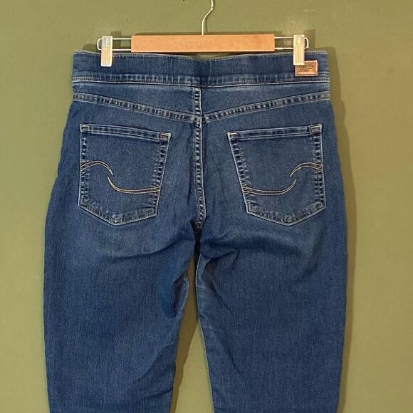 Levi’s  totally shaping pull-on skinny denim jeans W29 - Picture 4 of 8